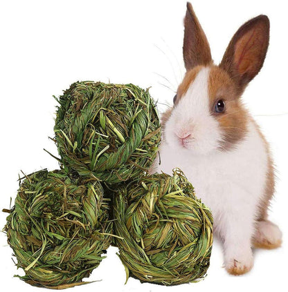 Timothy Grass Chew Ball for Small Animals - Engaging Activity and Dental Care Toy for Rabbits, Hamsters, Guinea Pigs, and Gerbils